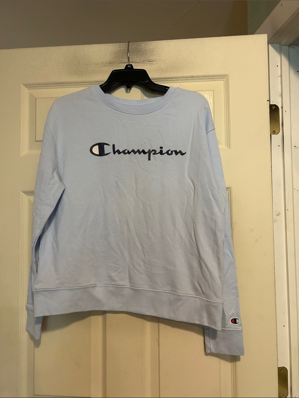 Champion Blue Sweatshirt Size Medium